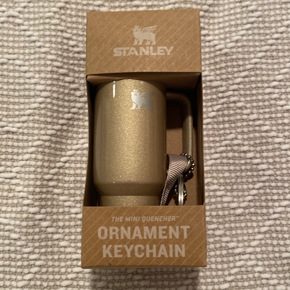 NWT Stanley Water Bottle Keychain/Ornament - Picture 6 of 10